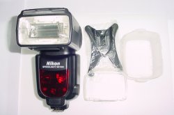 Nikon Speedlight SB-900 Shoe Mount Flash