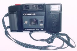 Olympus Trip AF MD 35mm Film Point & Shoot Camera 35/3.8 Lens
