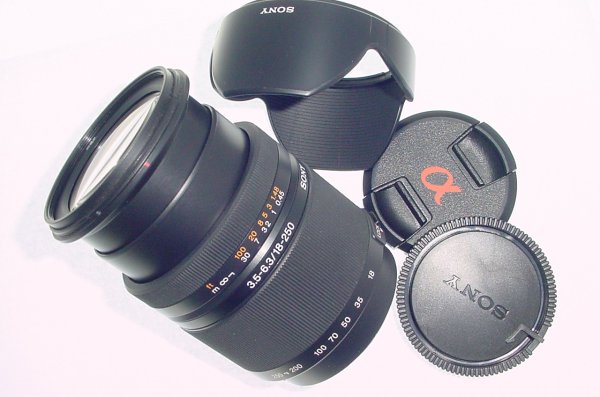Sony 18-250mm F/3.5-6.3 DT Auto Focus Zoom Lens For A-Mount