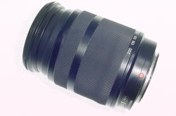 Sony 18-200mm f/3.5-6.3 DT A-Mount Zoom Lens