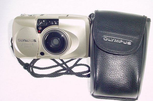 Olympus U [mju:]-II Zoom 170 35mm Film Point & Shoot Camera 38-170mm Zoom Lens