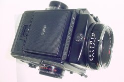 Rolleiflex SL 66 SE 6x6 Medium Format SLR Camera with Planar 80/2.8 HFT Lens