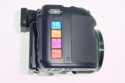 Pentax X-5 16MP DSLR Camera with 26X Zoom Lens in Black