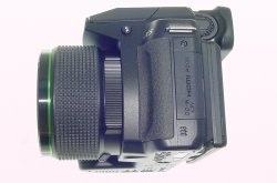 Pentax X-5 16MP DSLR Camera with 26X Zoom Lens in Black