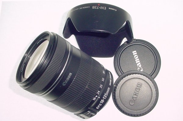 Canon 18-135mm F/3.5-5.6 EF-S IS Zoom Lens