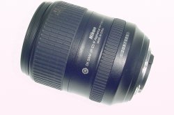Nikon 18-300mm F/3.5-6.3 G ED AF-S DX VR Nikkor Zoom Lens