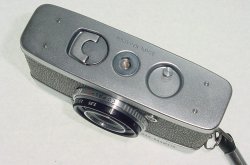 Olympus-Pen 35mm Film Compact Manual Camera D.Zuiko 2.8 cm F/3.5 Lens