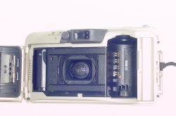 Olympus Stulus Zoom 140 Point & Shoot Compact Film Camera 38-140mm Zoom Lens