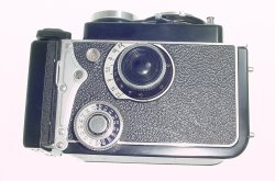 Yashica B TLR 6x6 120 Medium Format Film Camera 80/3.5 Lens in Black