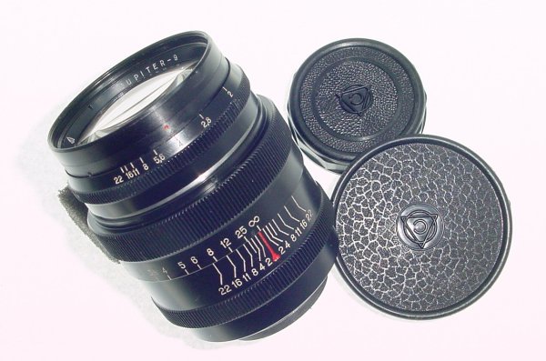 Jupiter-9 85mm F/2 M39 Screw Mount Manual Focus Portrait Lens