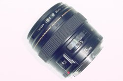Canon 85mm f/1.8 EF USM Portrait Lens