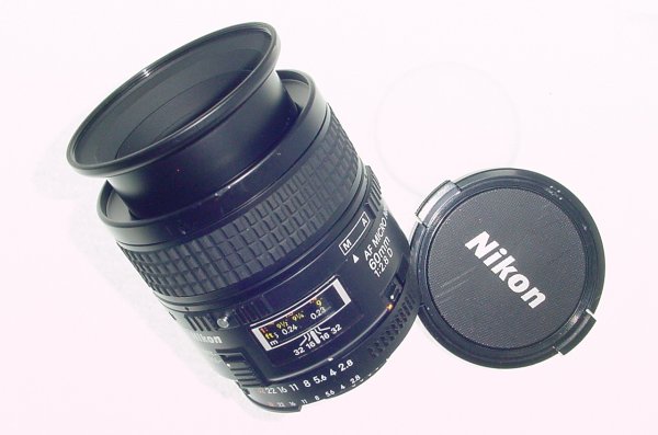 Nikon 60mm f/2.8 D AF Micro Nikkor Auto Focus Lens