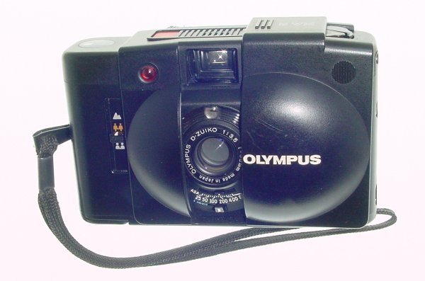 Olympus XA 2 35mm Film Camera D.Zuiko 35mm F/3.5 Lens