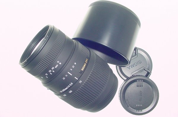 Sigma 70-300mm F/4-5.6 DG Macro Zoom Lens For Sony A-Mount