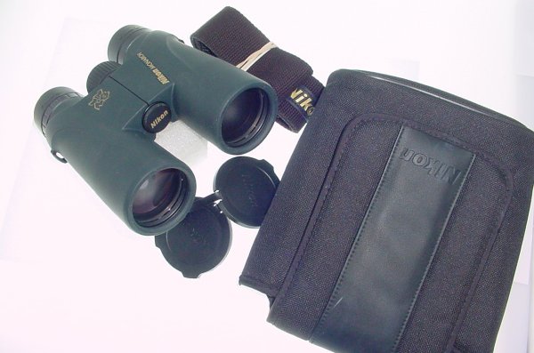 Nikon 10x42 5.5° Monarch Bird Watching Waterproof Binoculars