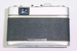 CHINON 35 EE Rangefinder 35mm Film Camera with 38mm F/2.7 Lens