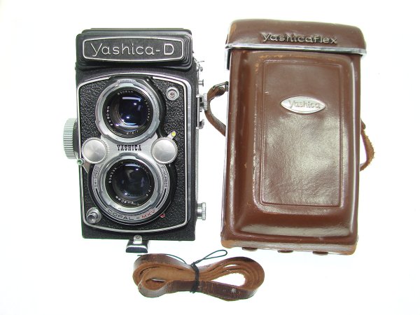 Yashica D TLR 6x6 120 Film Medium Format Manual Camera with 80/3.5 Lens