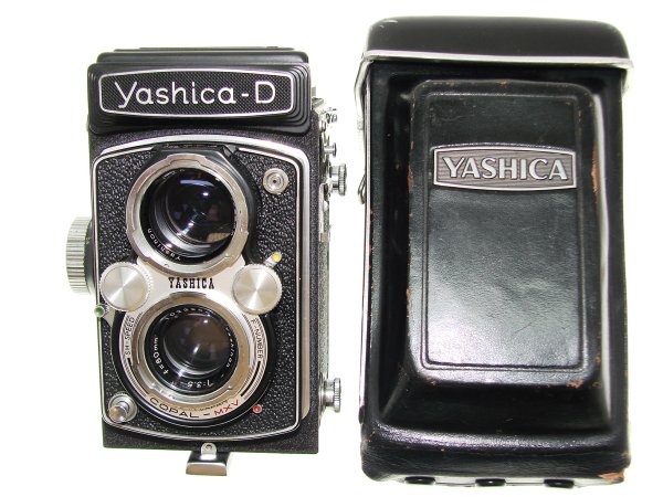 Yashica D TLR 6x6 120 Film Medium Format Manual Camera with 80/3.5 Lens