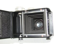 Rollei Rolleicord V 6x6 TLR Medium Format Film Camera Xenar 75/3.5 Lens