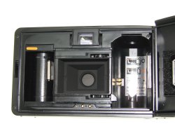 Yashica Minitec AF 35mm Film Point & Shoot Compact Camera 32/3.5 Lens