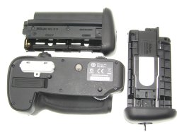 Nikon MB-D15 Battery Grip For Nikon D7000 & D7100 Cameras