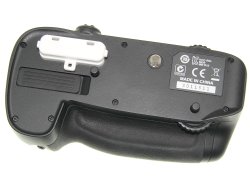 Nikon MB-D15 Battery Grip For Nikon D7000 & D7100 Cameras