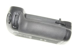 Nikon MB-D15 Battery Grip For Nikon D7000 & D7100 Cameras