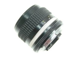 Nikon 28mm F/2.8 Nikkor AIs Manual Focus Wide Angle Lens