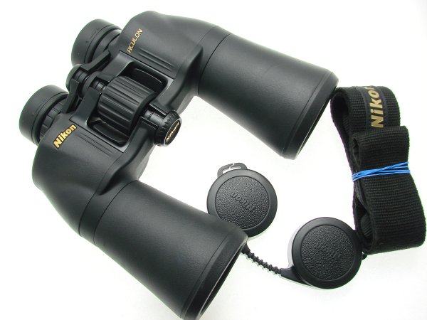 Nikon 10x50 Aculon A211 Rubber-Coated Binoculars