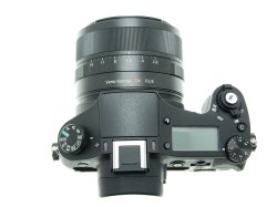 Sony RX10 MK 1 20.1MP Digital Camera Carl Zeiss 24-200mm F2.8 T* Zoom Lens