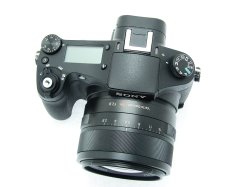 Sony RX10 MK 1 20.1MP Digital Camera Carl Zeiss 24-200mm F2.8 T* Zoom Lens