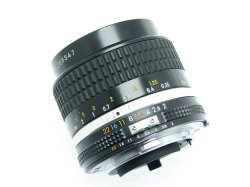 Nikon 35mm F/2 Nikkor AIs Manual Focus Wide Angle Lens