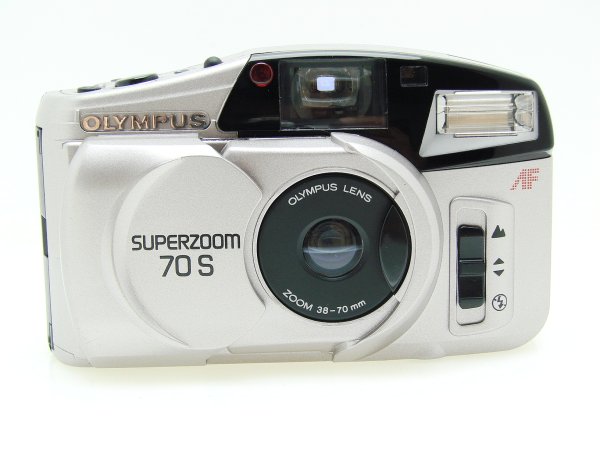 Olympus Superzoom 70 S AF 35mm Film Point & Shoot Camera 38-70mm Zoom Lens