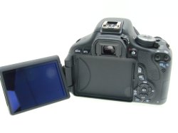 Canon EOS 600D 18.0MP Digital SLR Camera + EF-S 18-55mm IS F/4.5-5.6 STM Lens