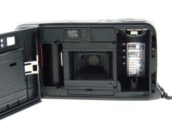 Yashica T4 35mm Film Point & Shoot Camera with Carl Zeiss 35/3.5 T* Tessar Lens