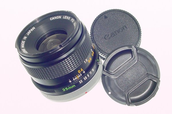 Canon 35mm F/3.5 FD Wide Angle Manual Focus Lens