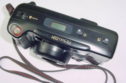 FUJI FZ-500 Zoom 35mm Film Point & Shoot Camera 35-70mm Zoom Lens