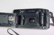 FUJI FZ-500 Zoom 35mm Film Point & Shoot Camera 35-70mm Zoom Lens