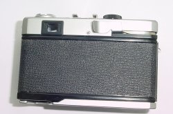 OLYMPUS 35 RC Rangefinder 35mm Film Camera 42mm F/2.8 E.Zuiko Lens
