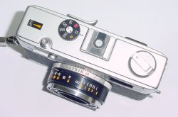 OLYMPUS 35 RC Rangefinder 35mm Film Camera 42mm F/2.8 E.Zuiko Lens