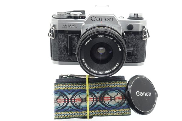 Canon AE-1 35mm SLR Film Manual Camera with Canon 35mm F/3.5 FD S.C. Lens