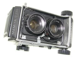 Mamiya C220 Professional 6x6 Medium Format Camera + Mamiya-Sekor 80/3.7 lens