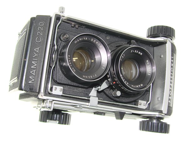 Mamiya C220 Professional 6x6 Medium Format Camera + Mamiya-Sekor 80/3.7 lens