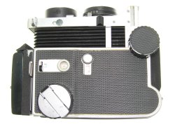 Mamiya C220 Professional 6x6 Medium Format Camera + Mamiya-Sekor 80/3.7 lens