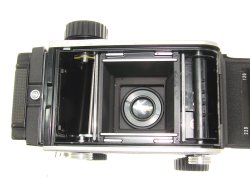 Mamiya C220 Professional 6x6 Medium Format Camera + Mamiya-Sekor 80/3.7 lens