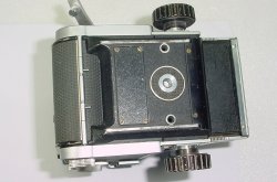 Mamiya C33 Professional 120 Film Medium Format TLR Camera Body