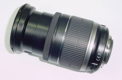 Canon EF-S 18-200mm f/3.5-5.6 IS Lens