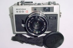 RICOH 500 G Rangefinder 35mm Film Camera with 40mm F/2.8 Lens