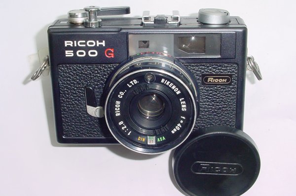 RICOH 500 G Rangefinder 35mm Film Camera with 40mm F/2.8 Lens