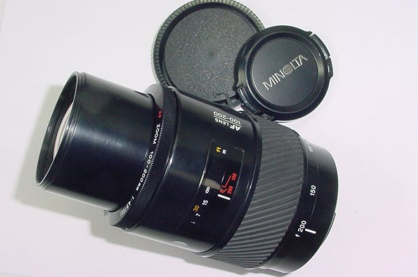 Minolta 100-200mm F/4.5 AF Zoom Lens For Sony A-Mount